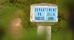 chambres d'hôtes le Jas - entre Vaucluse et Drôme chambres d'hôtes de charme en Drome (Provence) 3 epis "Le Jas" à Eygaliers
